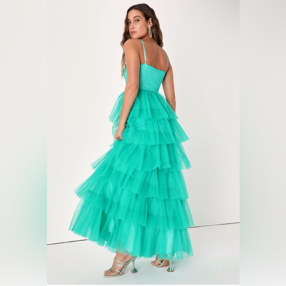 NWOT Lulus Kelly Green Gown Size Small - Picture 2 of 7